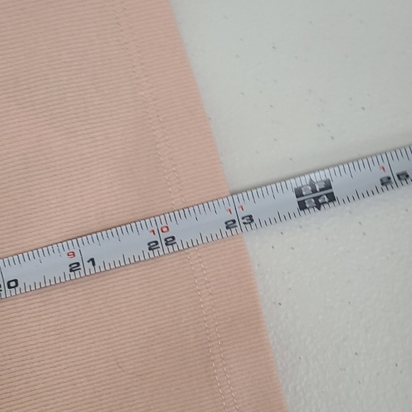 GUESS Pink Ribbed Zipper Front Tank size Small - Picture 7 of 7